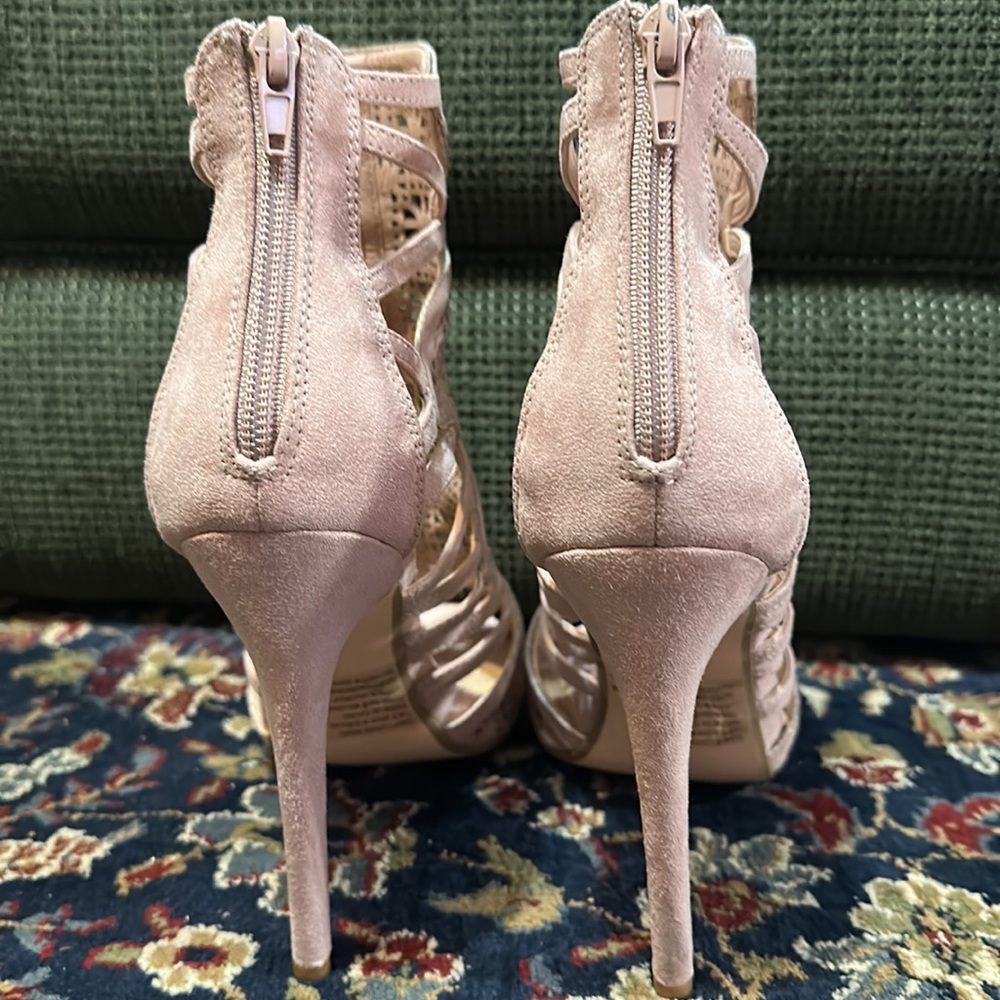 JustFab - Picture 4 of 6